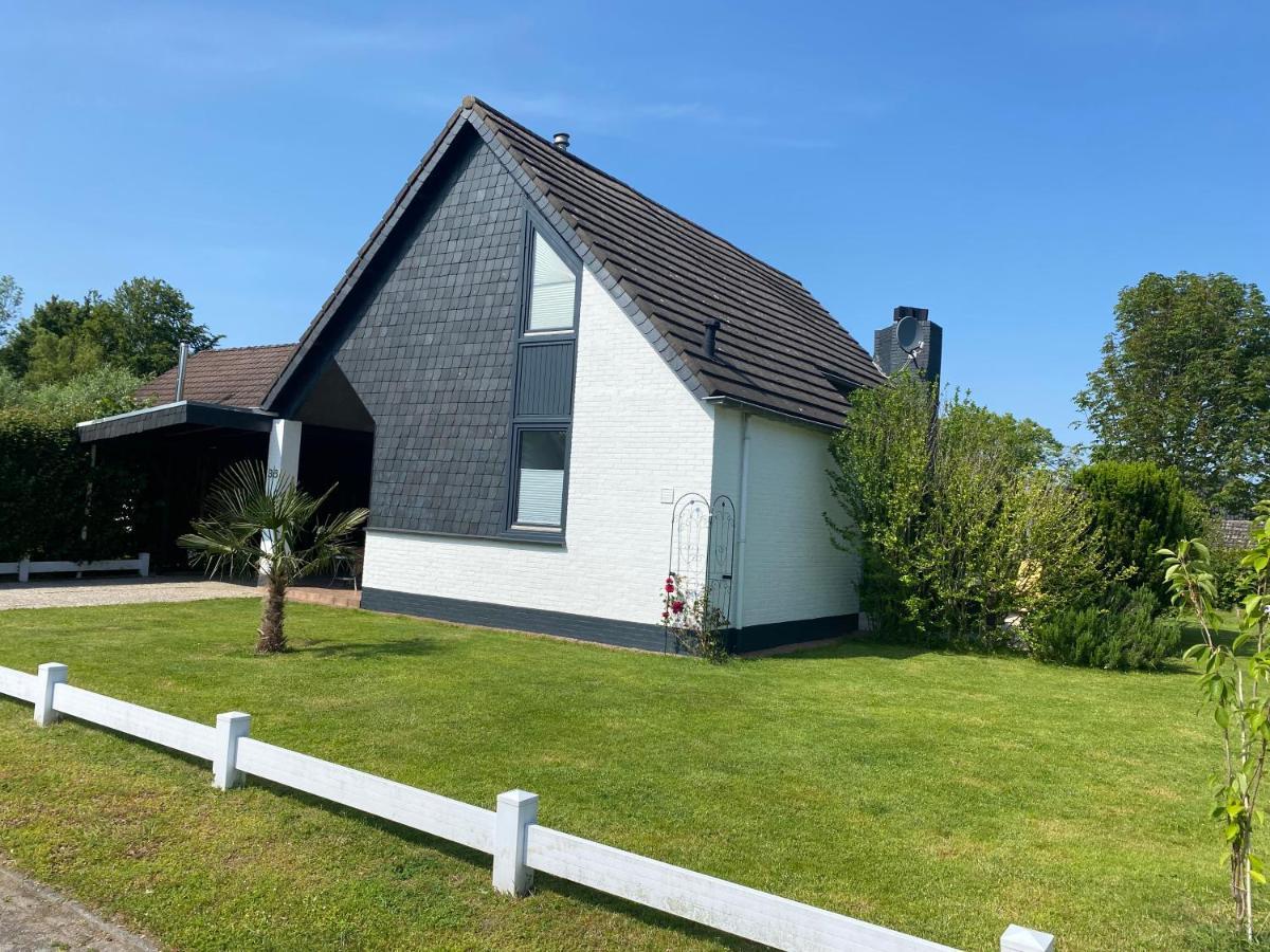 Traumhaftes Geraeumiges Ferienhaus In Meernaehe Bruinisse Exterior photo
